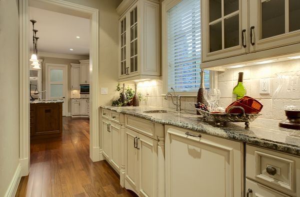 Butlers Pantry Installation in Rockwall